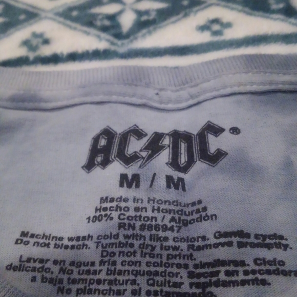 AC⚡DC 🎸 🌍 Shirt Medium ACDC 🎵 For Those About To Rock We Salute You 🔥 - Picture 3 of 6